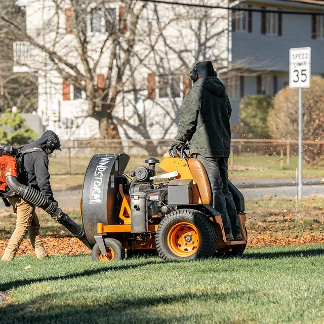 work photo from russelllawnandlandscaping.com