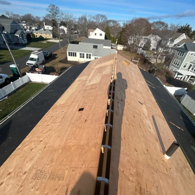 work photo from martinroofingct.com