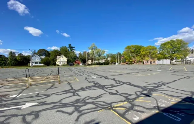 crack sealing, crack repair, parking lot repair, driveway repair, west & central ma, ginger cat sealcoating