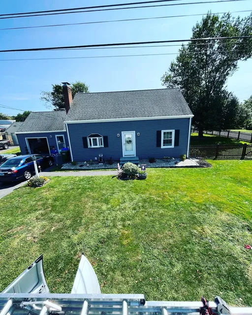 work photo from gmroofingandsiding.com