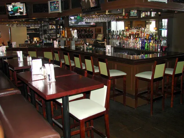 Frank’s Steakhouse - The Vaughan Company General Contractors, Quincy, MA