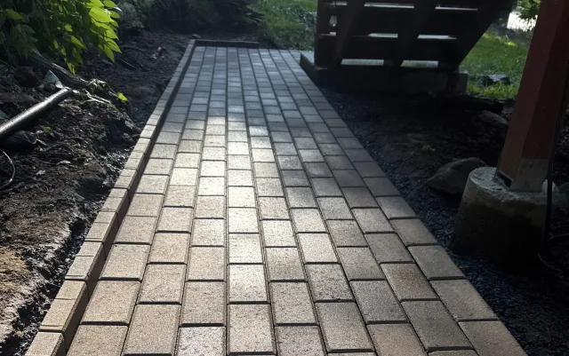 work photo from dbhardscapeexcavation.com