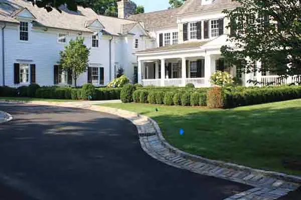 work photo from kuczotreeandlawncare.com