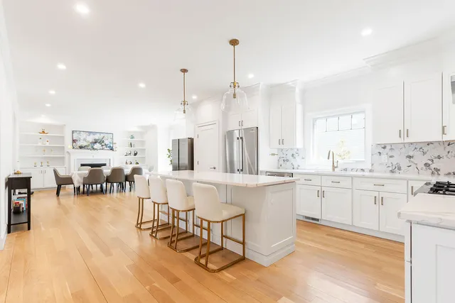 Zack Harwood Real Estate at Berkshire Hathaway HomeServices Warren Residential work photo