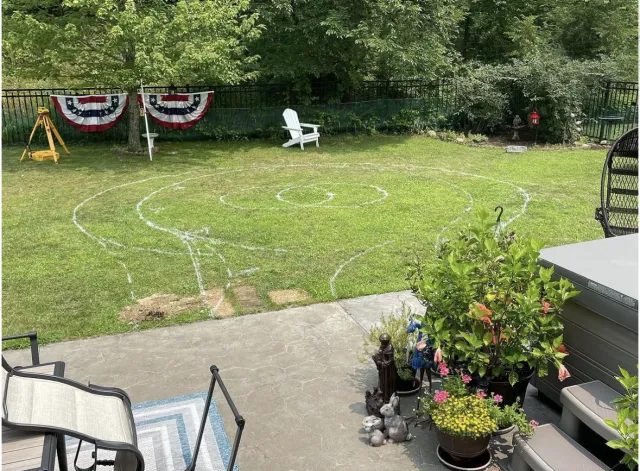 hardscapes_landscape_circlepatio_02.PNG