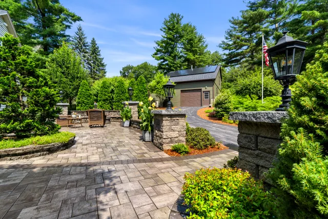 Monette Landscaping & Construction work photo