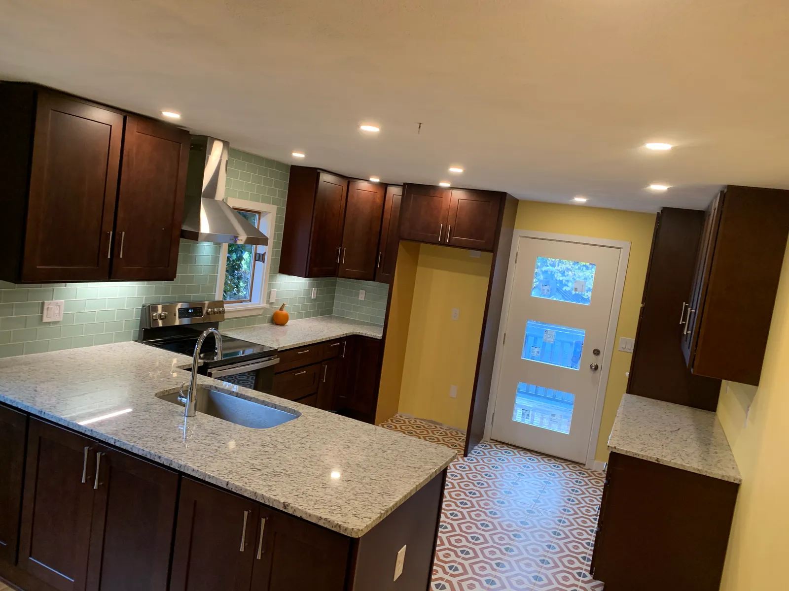 work photo from qcbuildingservices.com