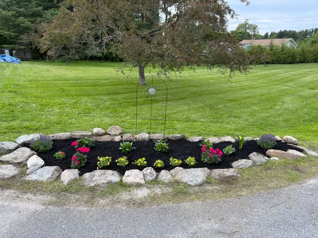 Supreme Landscaping LLC work photo