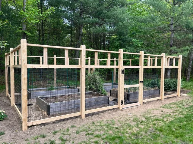 work photo from concordfenceco.com