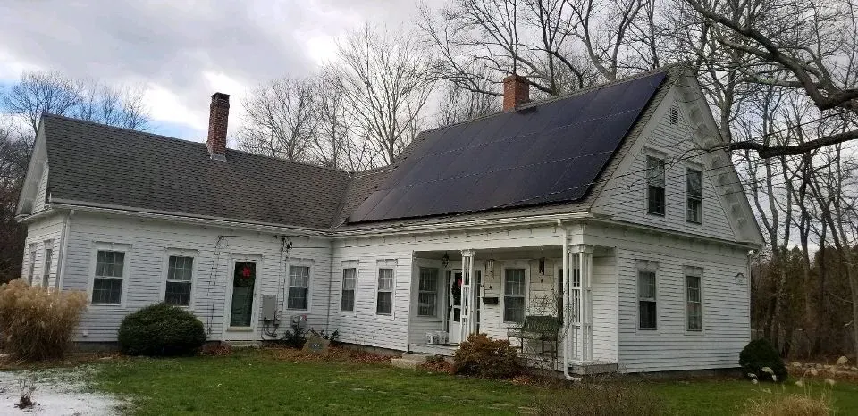 Merrimack Solar home installation in Merrimack, NH showing rooftop panels