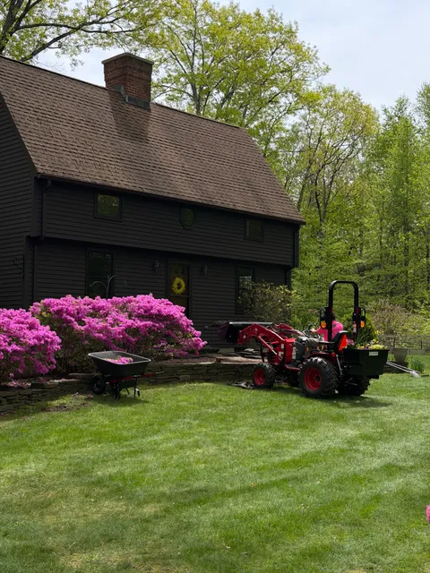 FLOREKS LANDSCAPING work photo