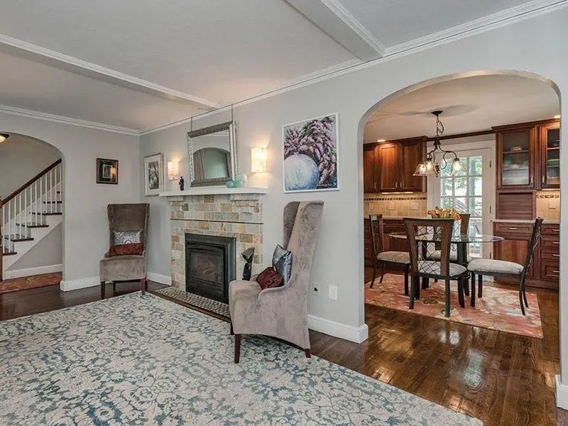 Redlands Home Improvement does home interior remodels in the Roslindale, MA area.