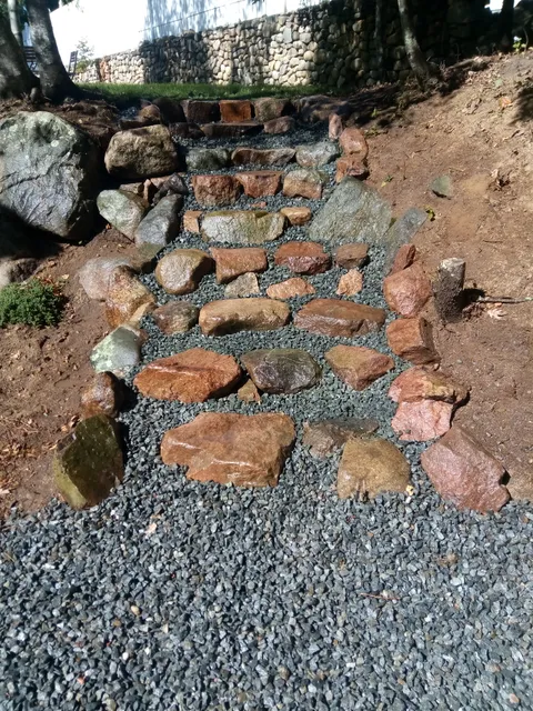 LEONEL'S LANDSCAPING work photo