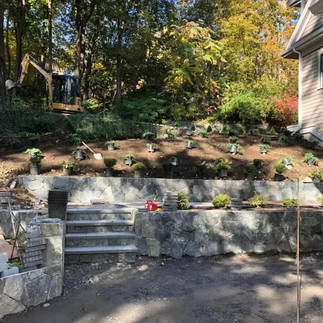 SUMMERFIELD LANDSCAPING researched project photo