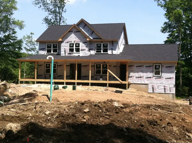 Roberts Roofing & Siding researched project photo