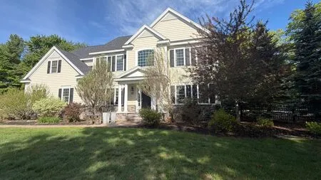 Revitalizing House Wash in Bedford, NH
