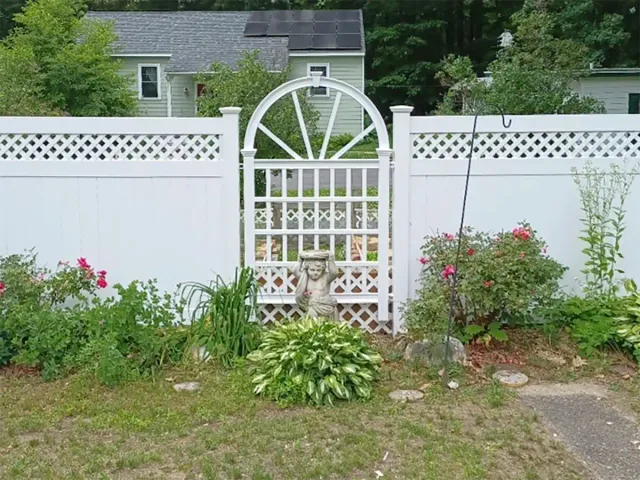 work photo from fitzgeraldfencesinc.com