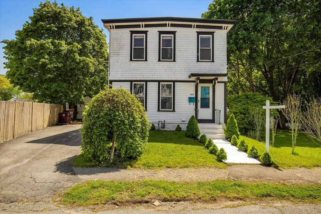 166 Center Avenue
