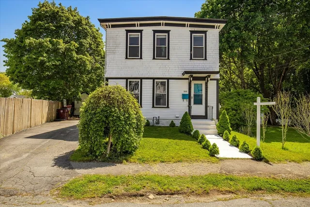 166 Center Avenue