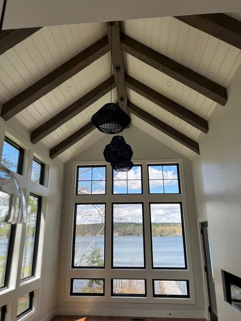 work photo from signaturefinishcarpentryinc.com