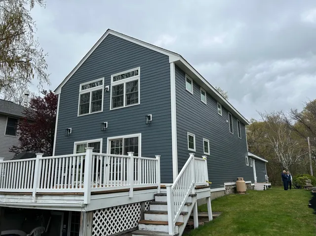 Projects - siding - before