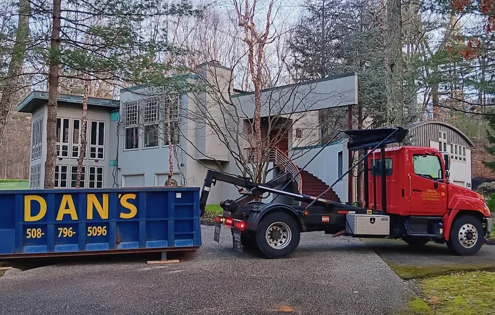 Framingham Dumpster delivery- Dan's Dumpsters
