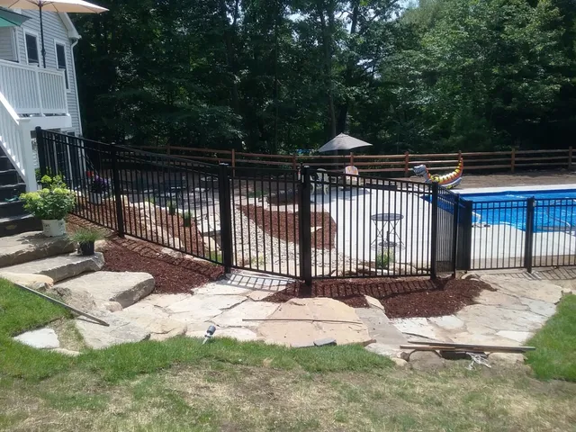 work photo from fenceitinllc.com