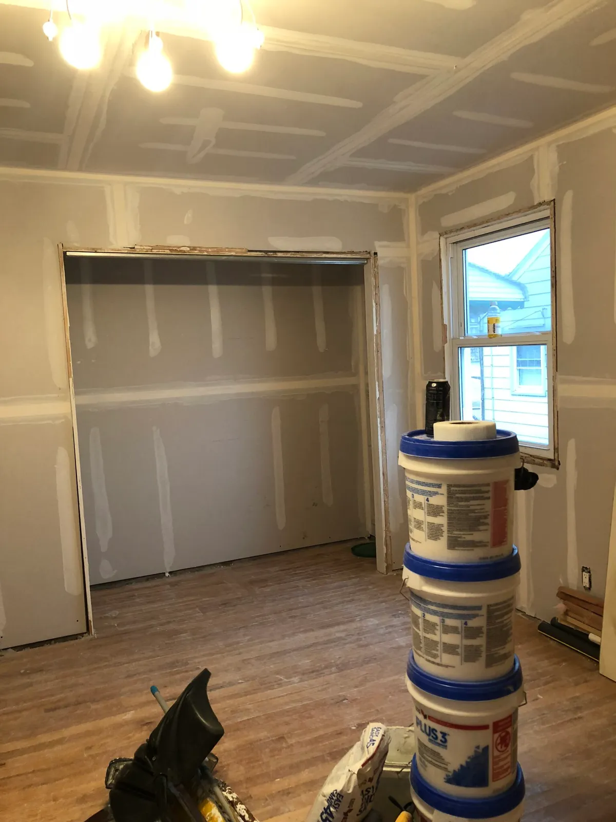 Sheetrock Taping 1