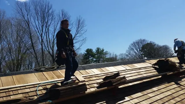 work photo from reyesroofingkings.com