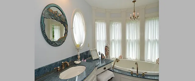 Unique Bath