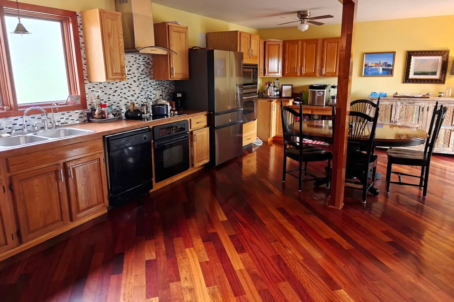 work photo from woodenrabbitcleaning.com