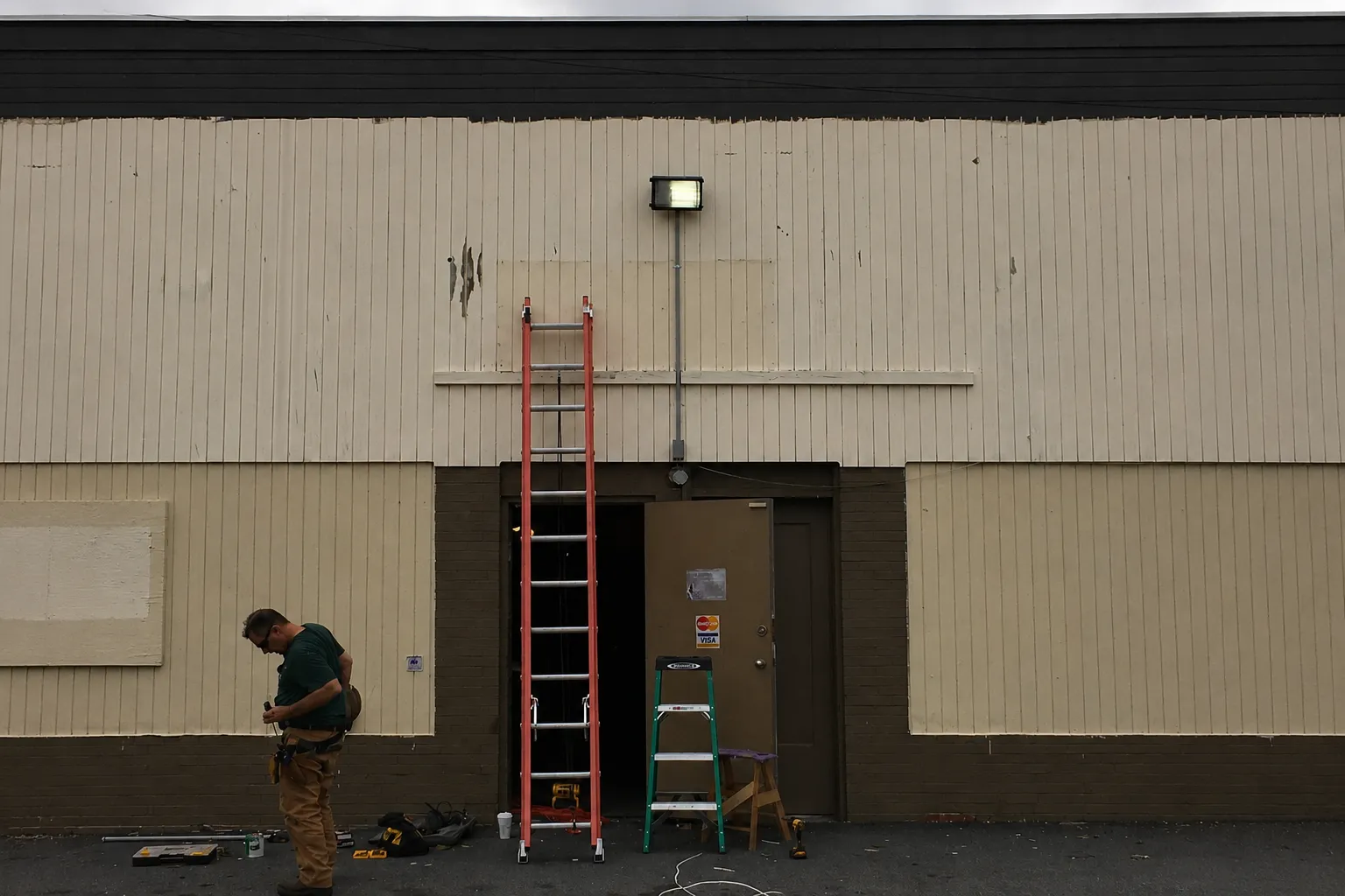 work photo from pselectric13.website