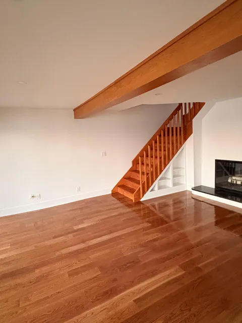 VJ Hardwood Floors LLC work photo