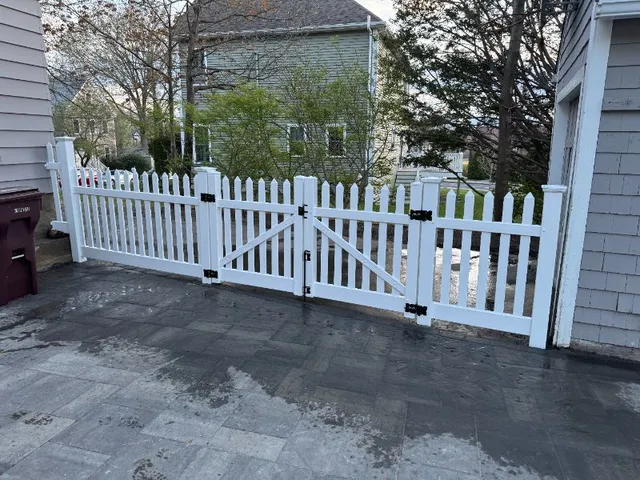 work photo from masterfencecorp.com