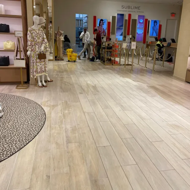 work photo from srtileandfloors.com
