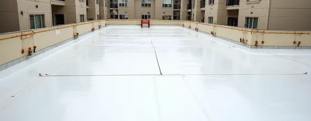 Willow Creek Apartments Re-roofing - Completed