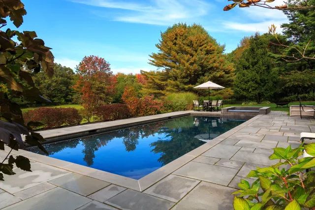 Pool_reduced.jpg