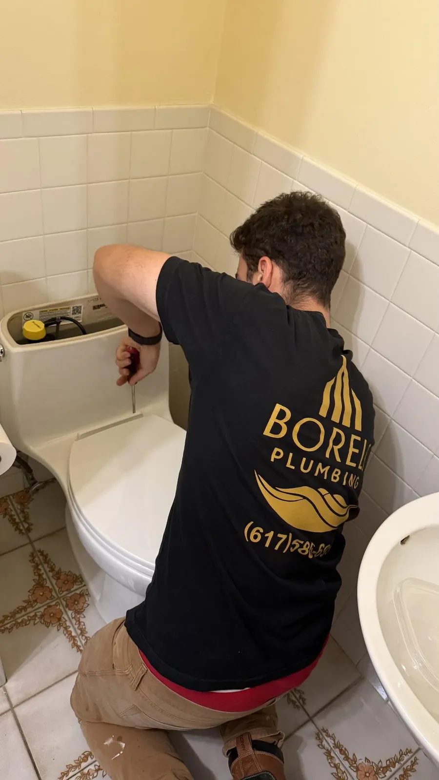 Toilet repair — zero mess left behind