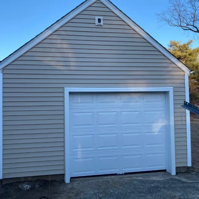 work photo from kellamgaragedoors.com