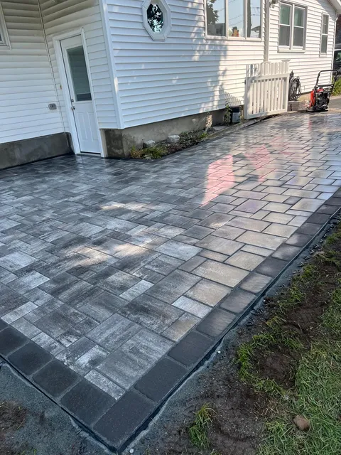Ramirez Landscaping & Tree Service work photo