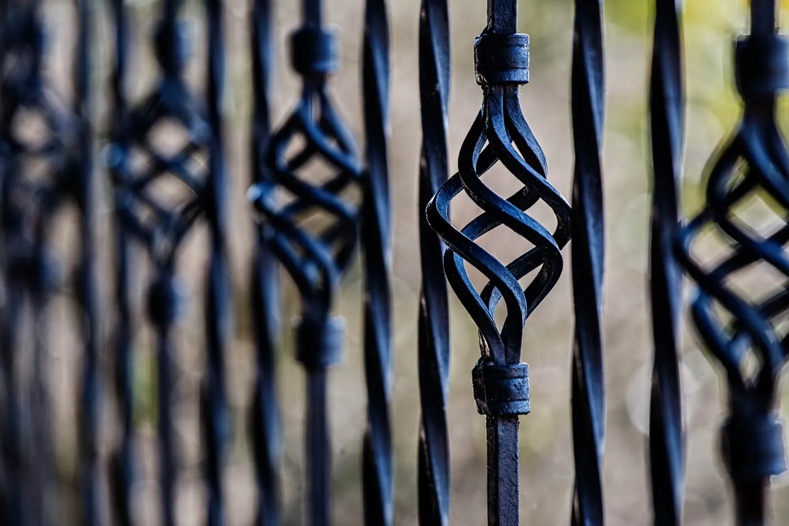 RailDetail.jpg