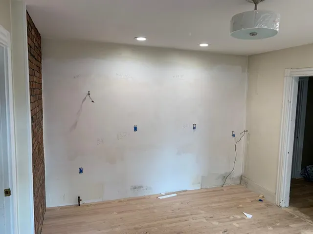 Debrito Construction