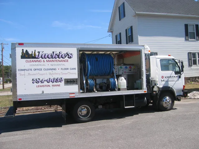New Vortex Truck Mounted Carpet Machine 002