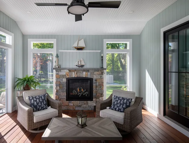 T W