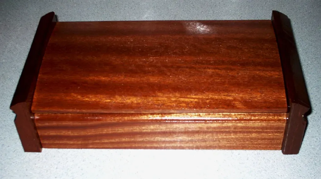 work photo from creativecustomcarpentry.us