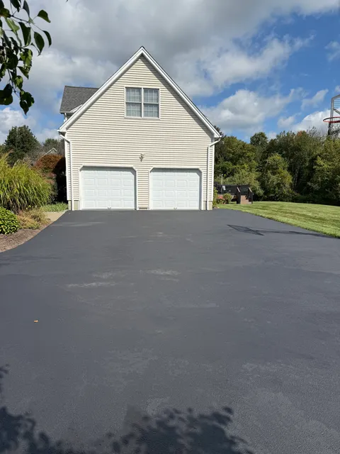 Expert Asphalt work photo