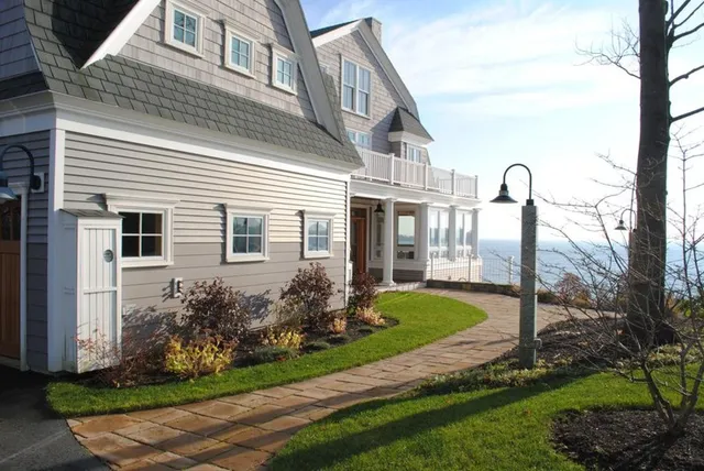 work photo from tompsoncustomhomes.com