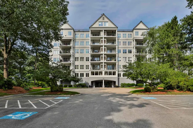 10 Mt Laurels Drive Unit: 104