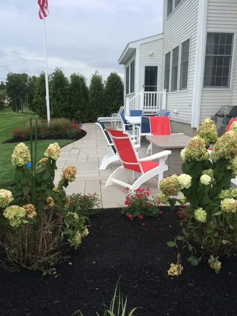 work photo from randalllandscaping.com