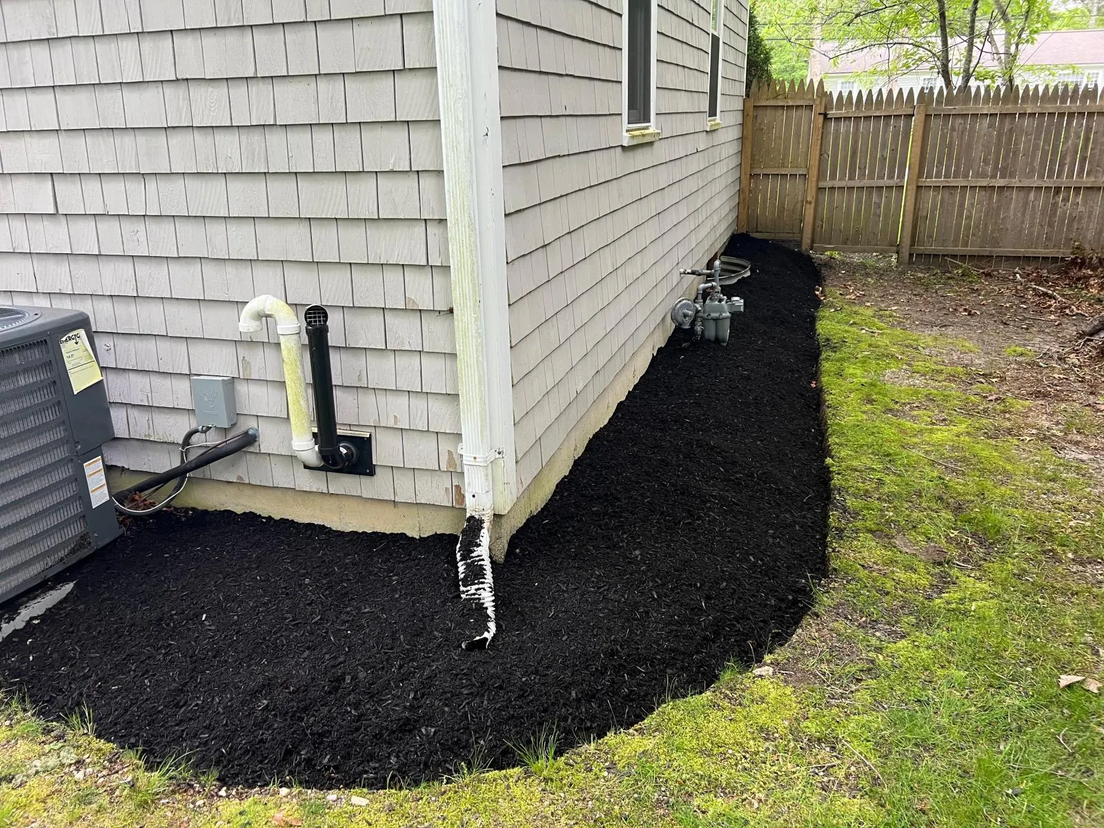 work photo from perfectservicelandscaping.com
